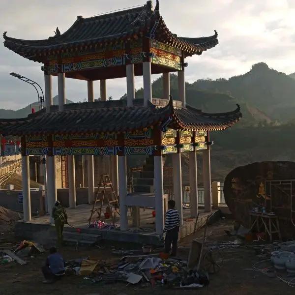 专业做仿古建筑万利林