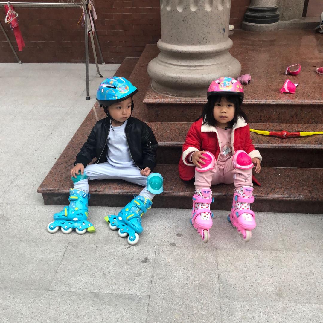 怡星鞋类专营店