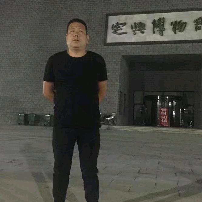 强诺建筑工程公司徐泽林