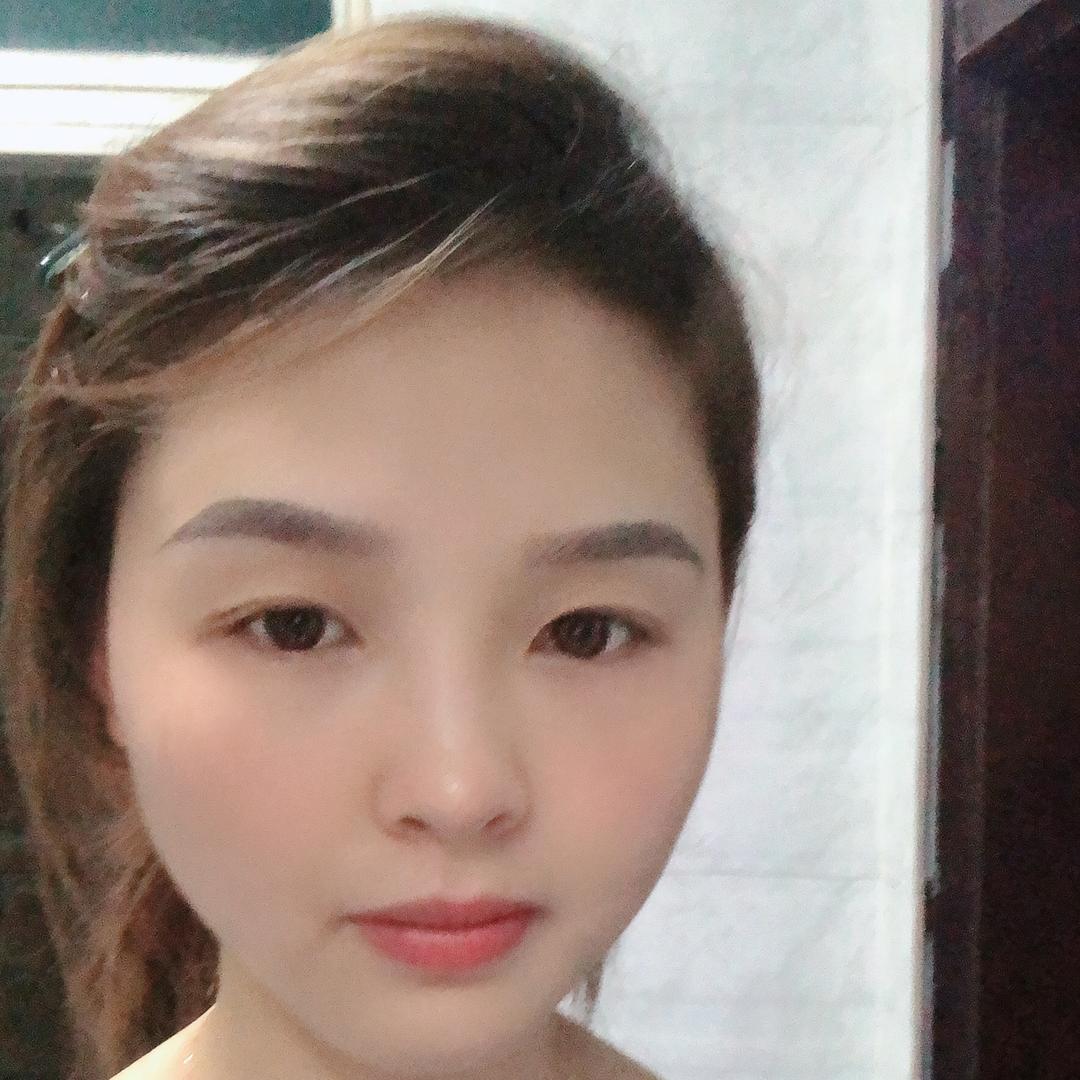 金苹果慢慢长大