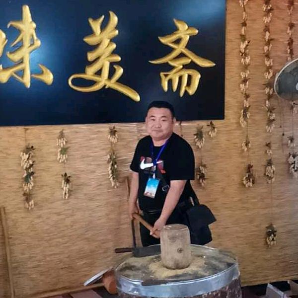 aaa擦肩而过