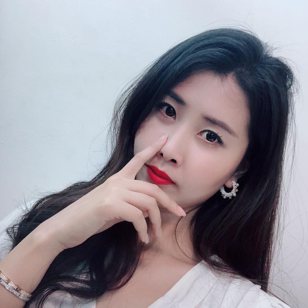 德生纺织，陈晓娜