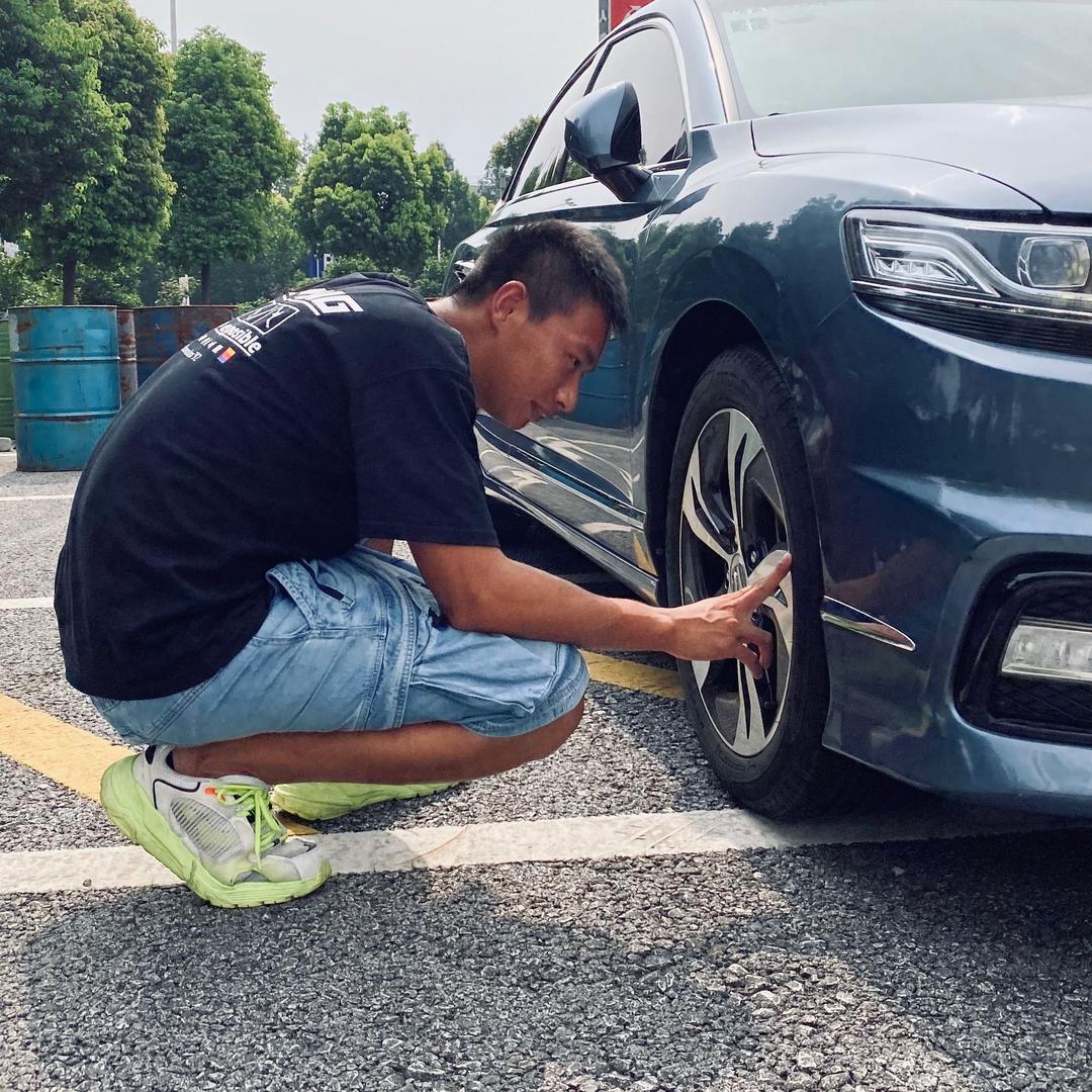 小伟盘车（专做精品）