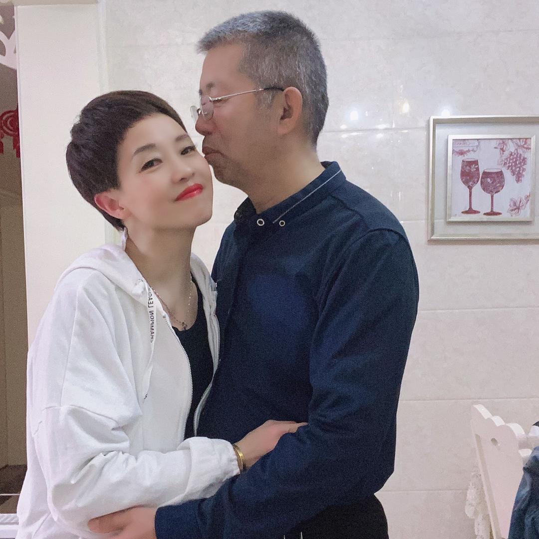 莺歌燕舞