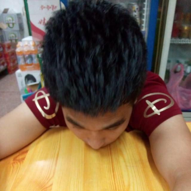 余先生