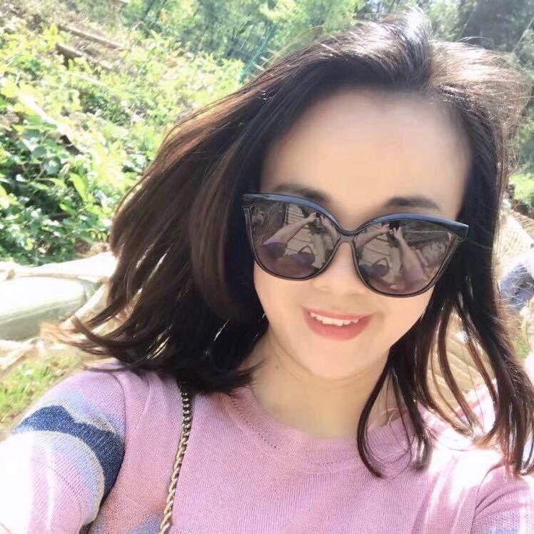 万和许艳军
