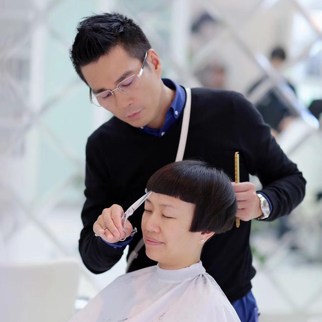 张书平-荣获两次亚洲女士时尚发型冠军