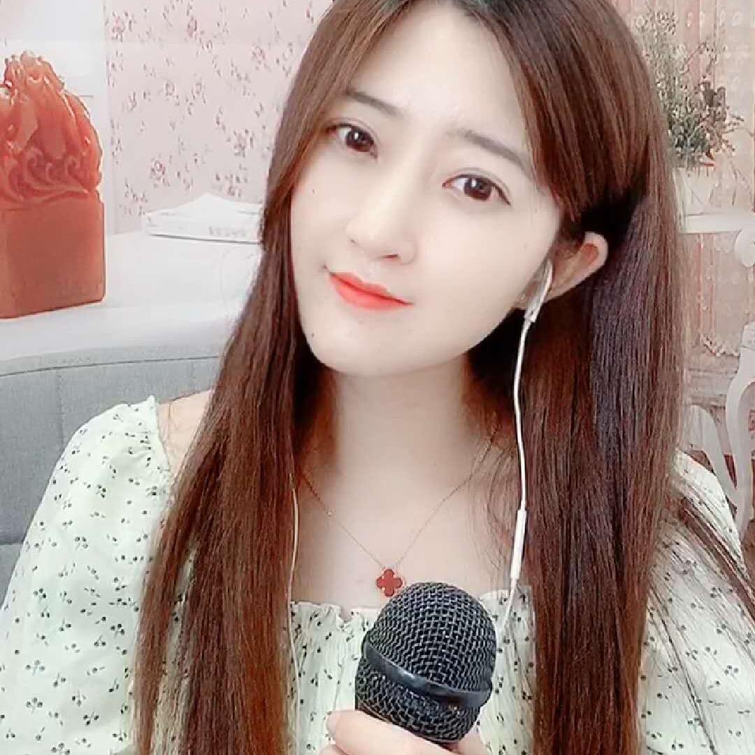 爱唱歌的江婷🎤🎤