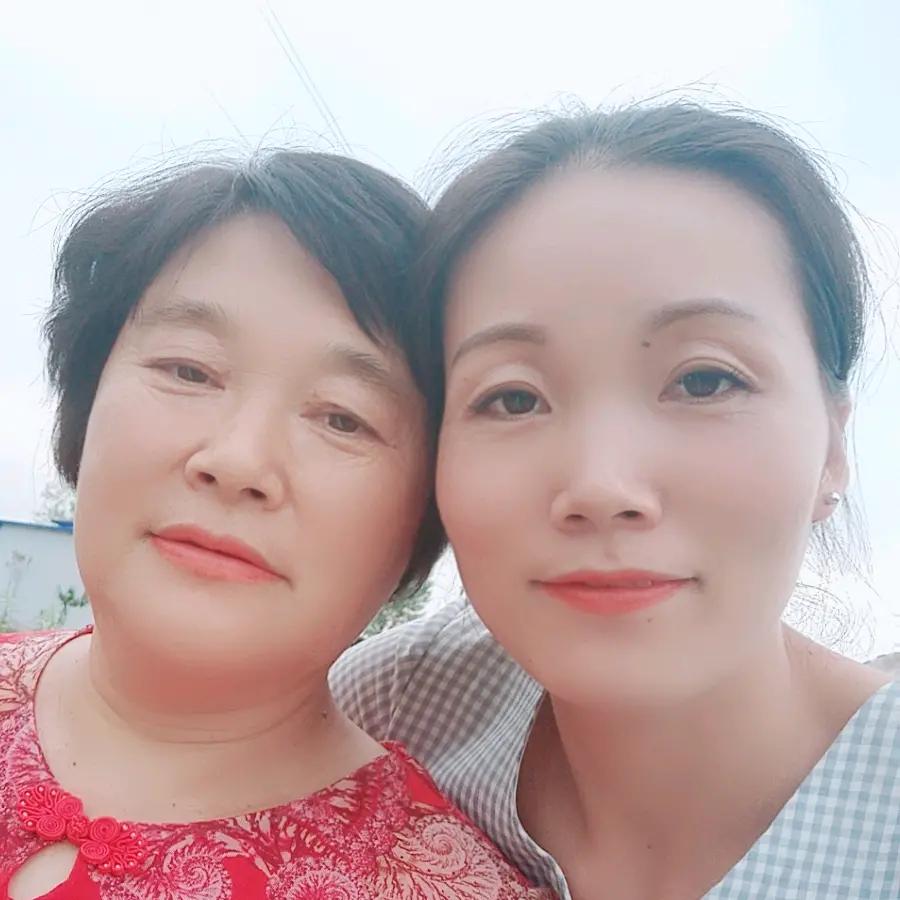 ξ( ✿>◡❛)连❤ (ɔˆз(ˆ⌣ˆc