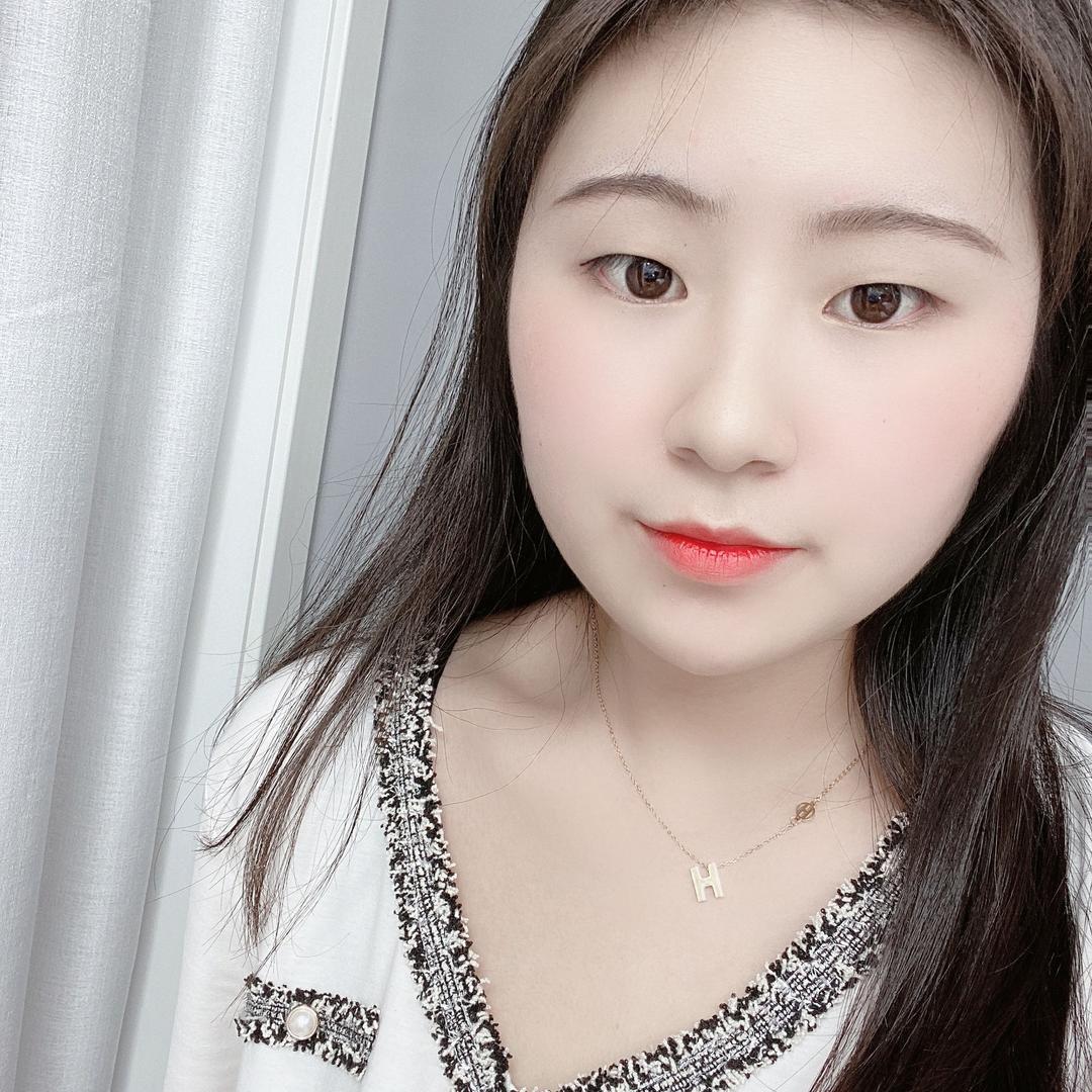衣星大码女装穿搭