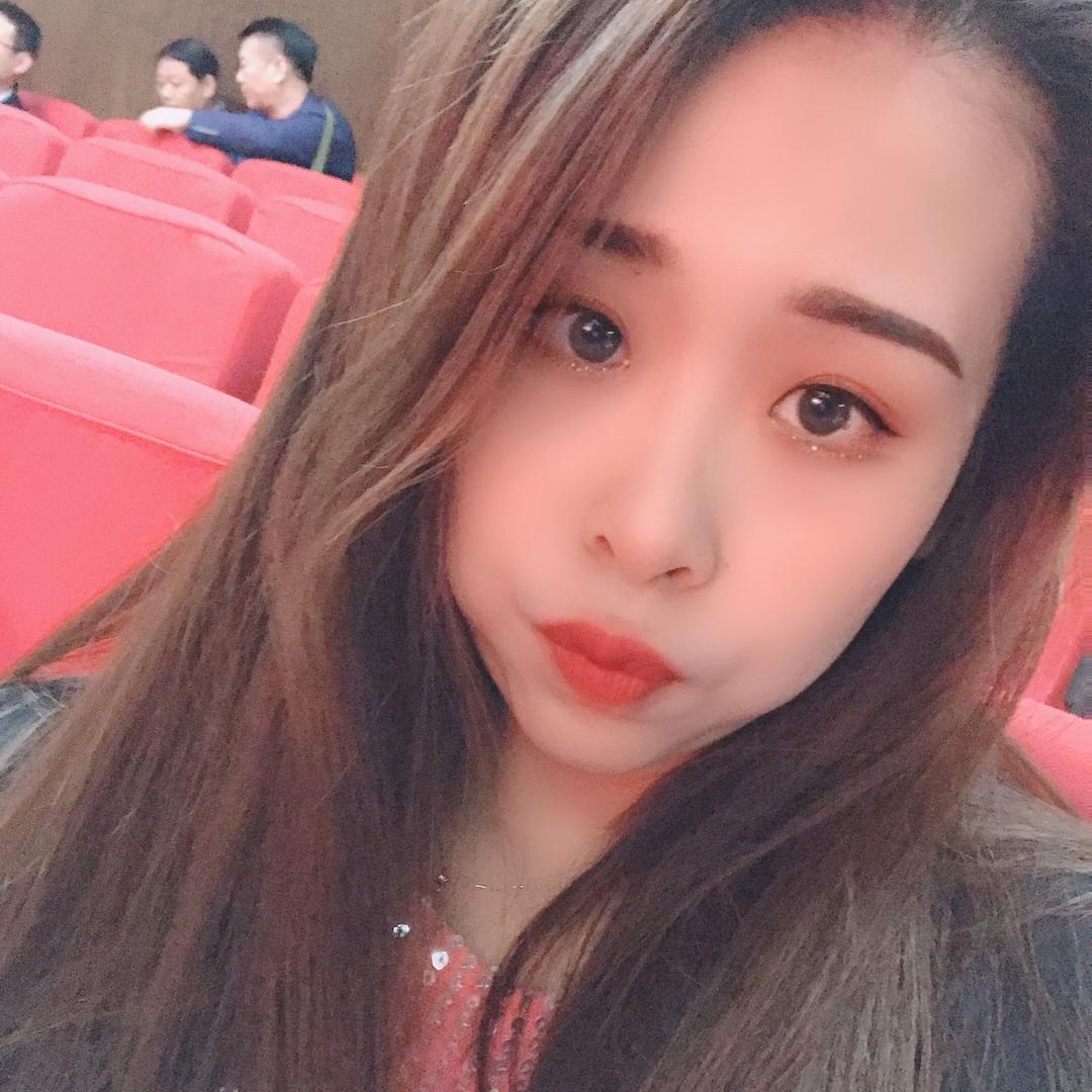 风光无限 郝 女士