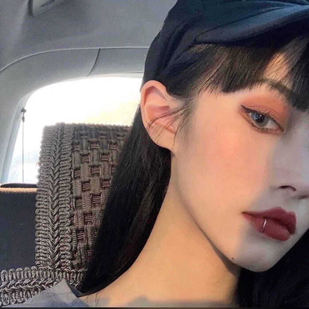 Y_