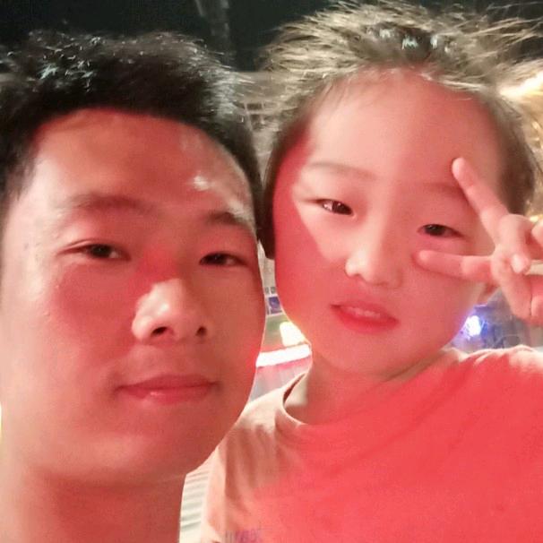 魏志攀木工吊顶