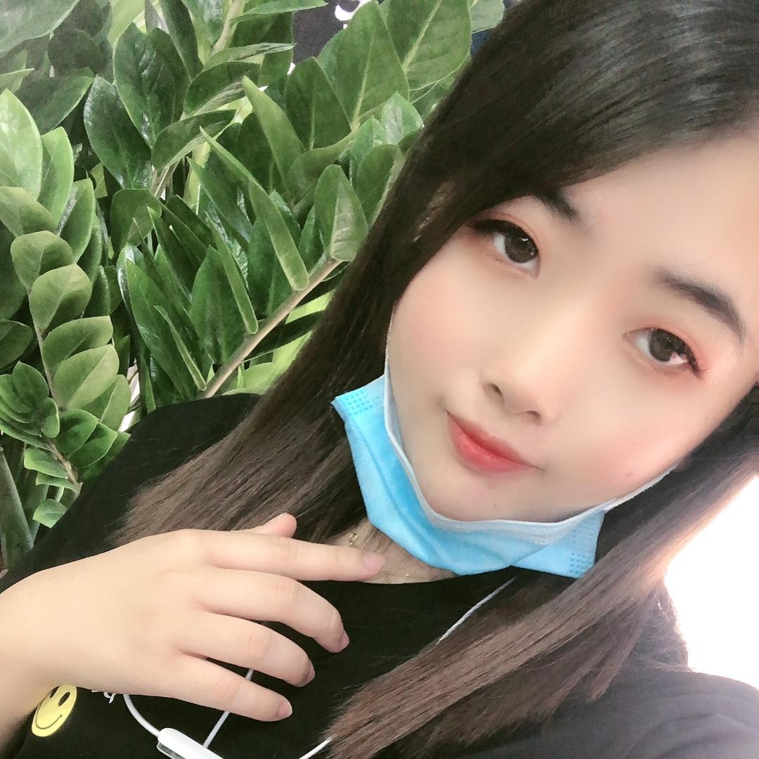 琼中CS中部酒吧订台找荣姐姐