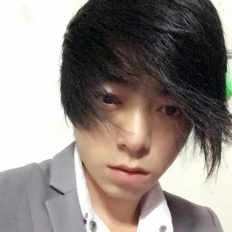 谁 卑 微 了 谁 的 承 诺