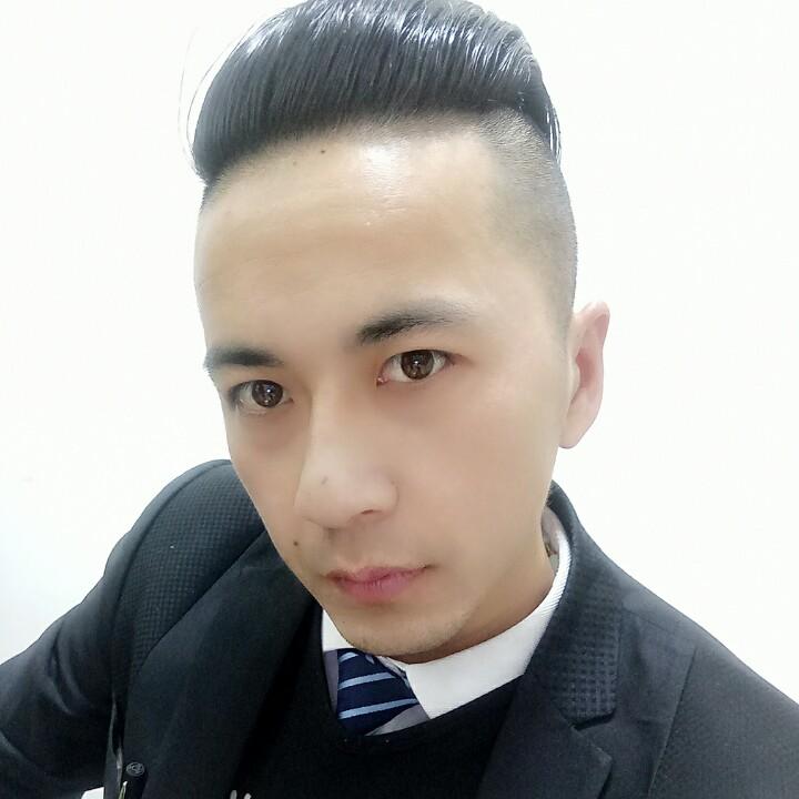 灰色轨迹