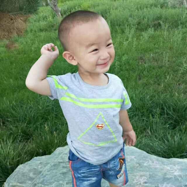 艾米尼丶_