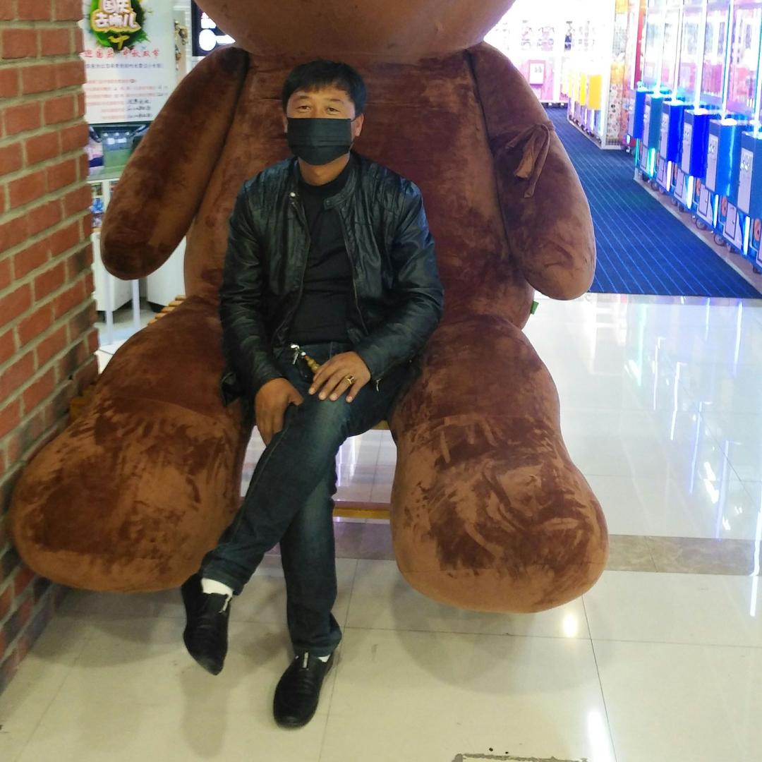 万顺达驾校冷教练长
