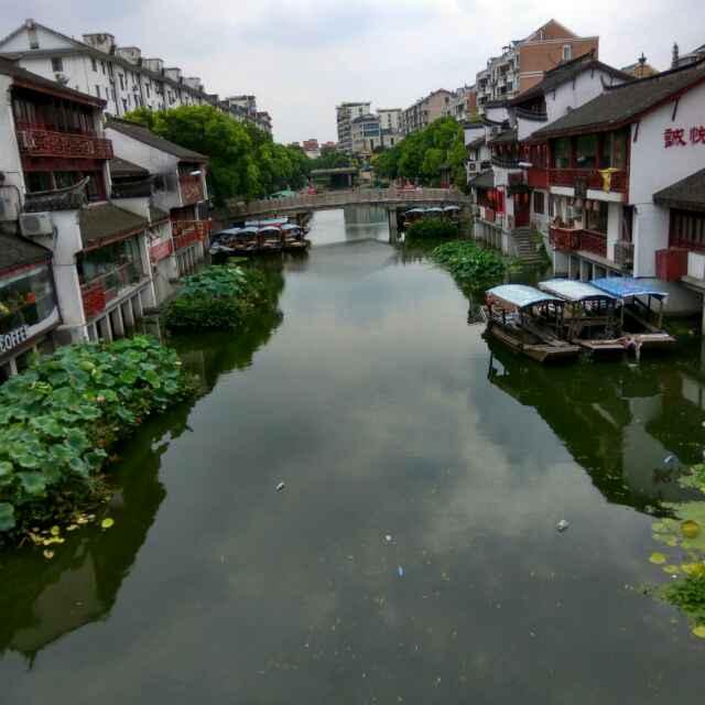 爱屋及乌_232797617