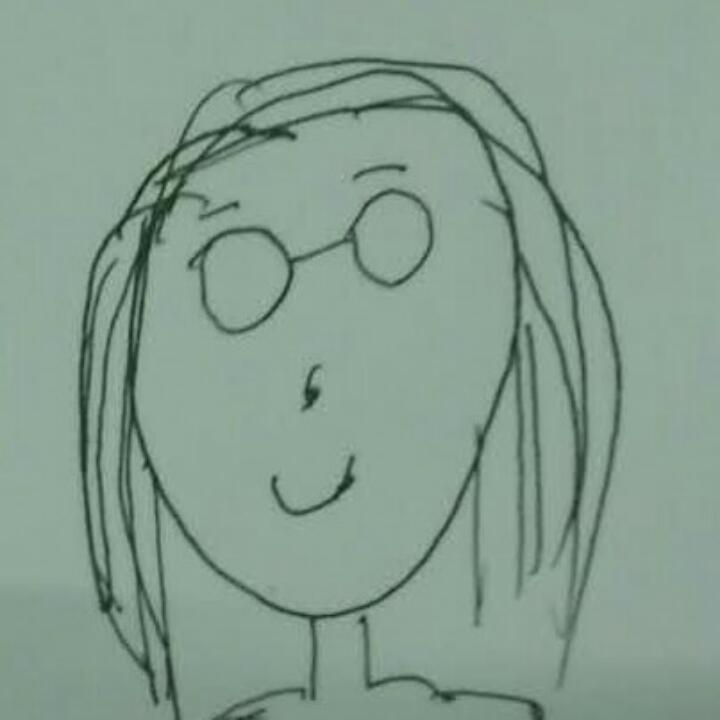 正在思考的阿惠惠