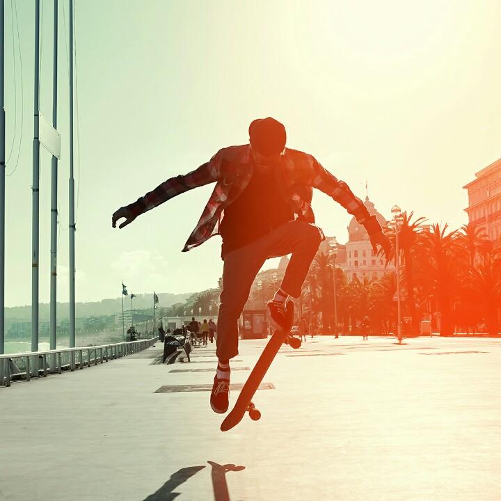 𝒮𝓊𝓅ℯ𝓇 𝓂𝒶𝓃