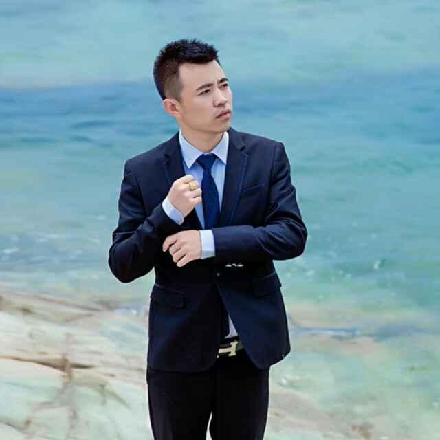 安鑫李国栋_