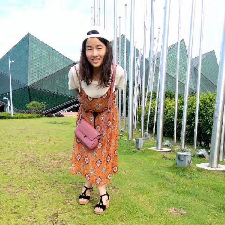 笑对人生🍀《请勿连赞》