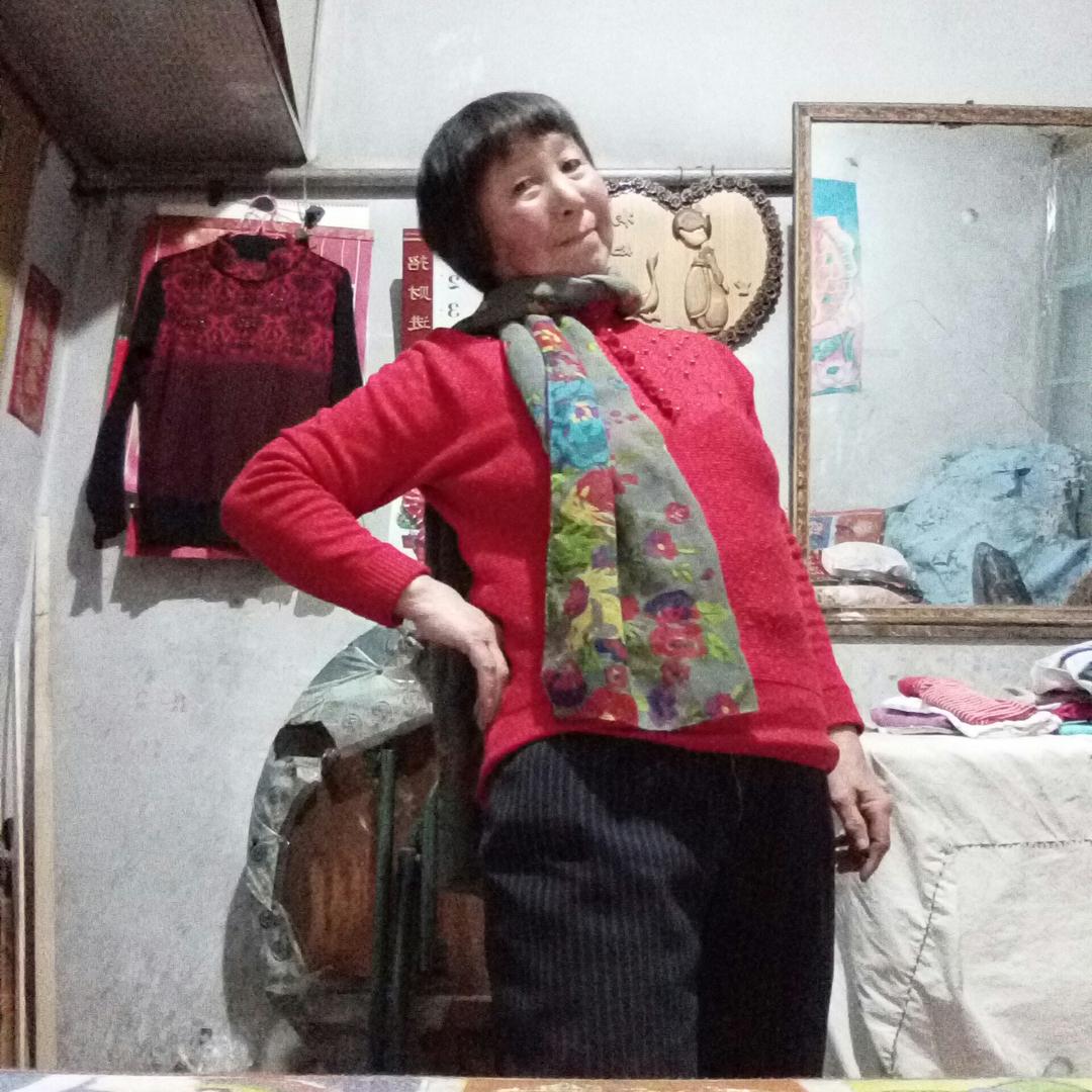 快乐老太@@@（每晚7点直播）