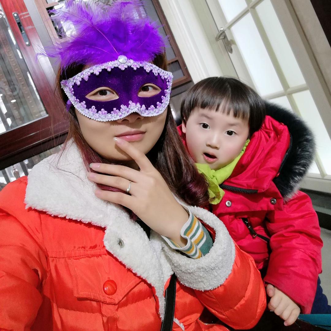 青柠爱笑王奔