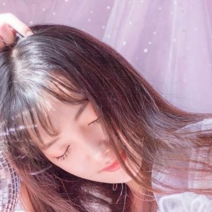 瑶瑶收到新裙子啦👗