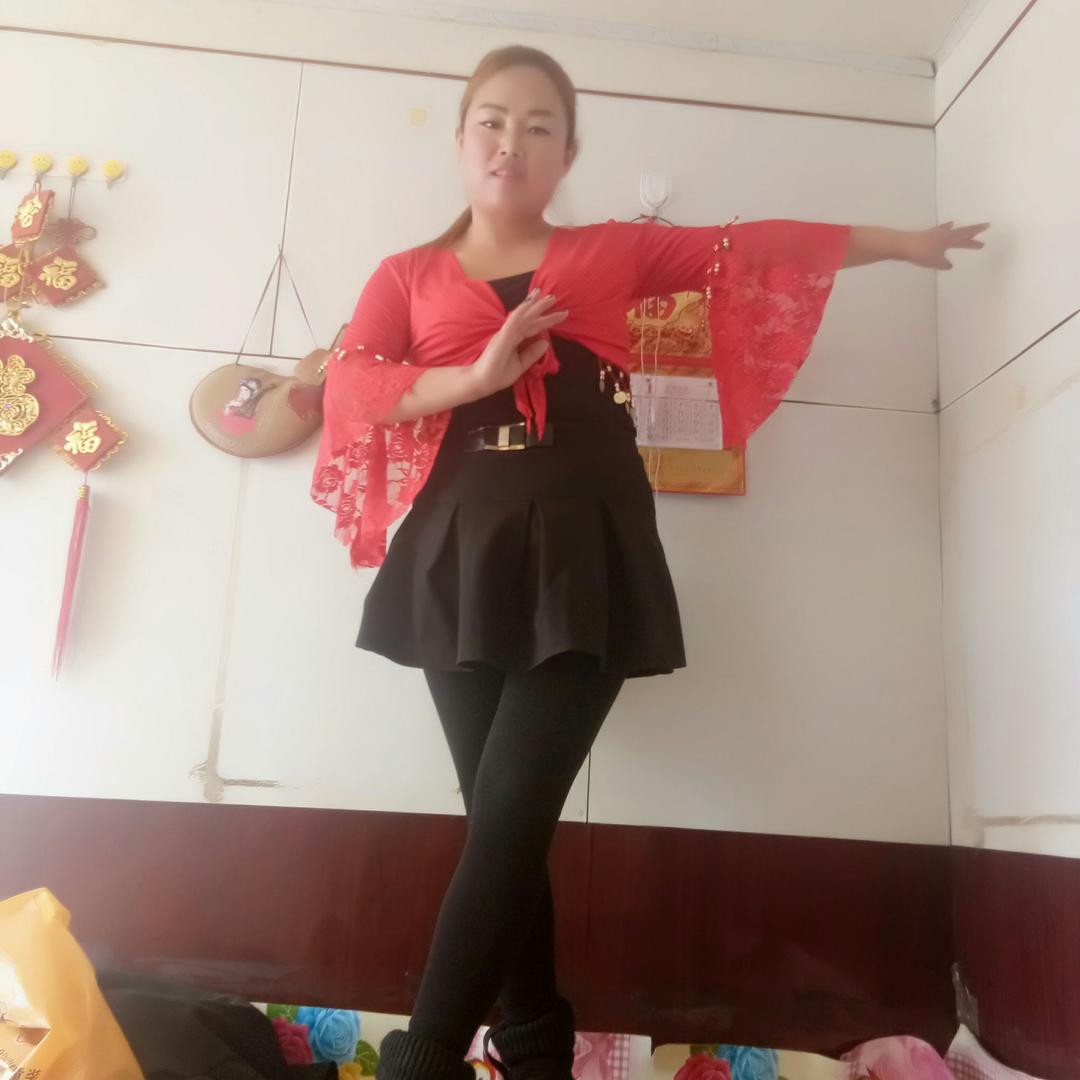 爱舞的芳姐
