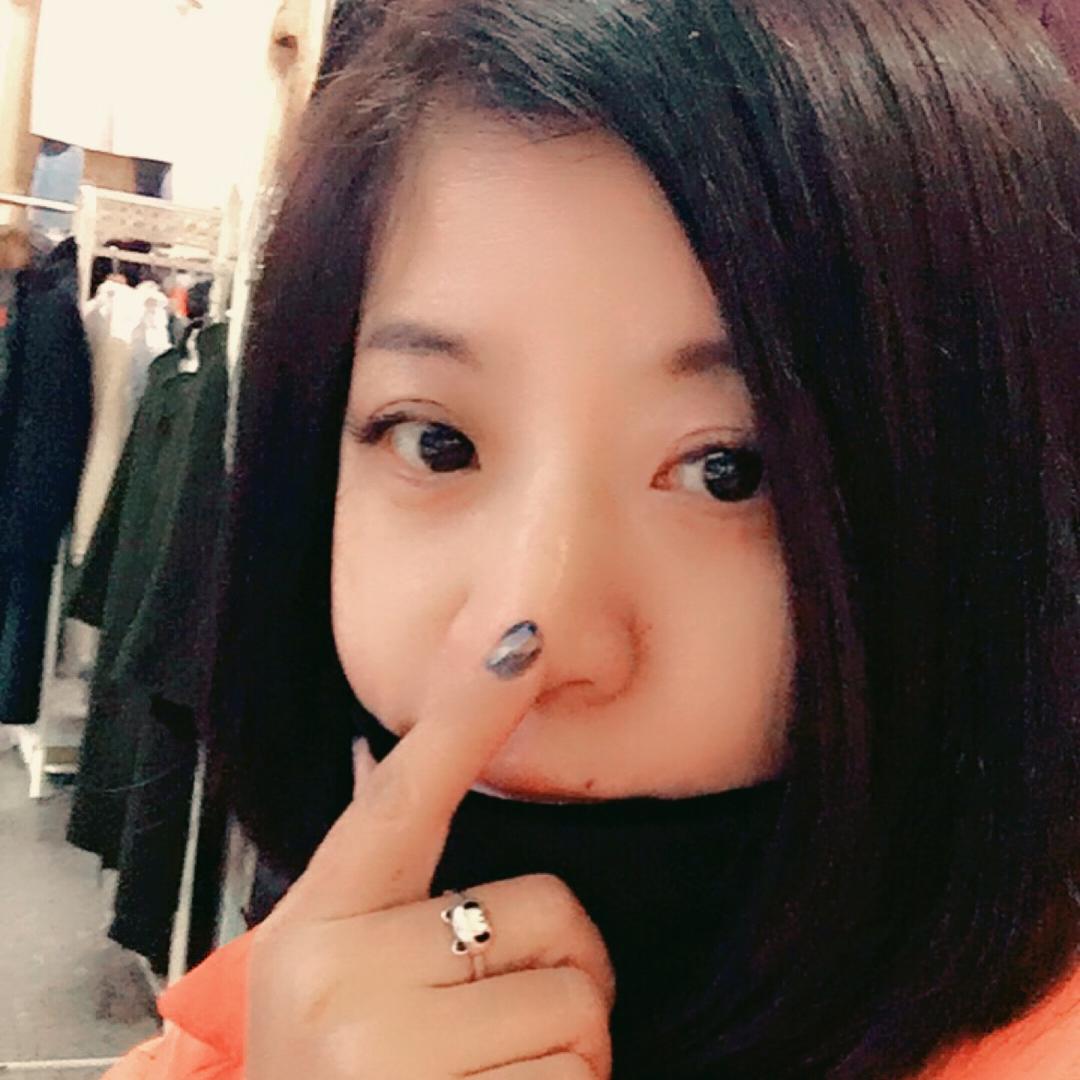 漫漫樱花曼天雨