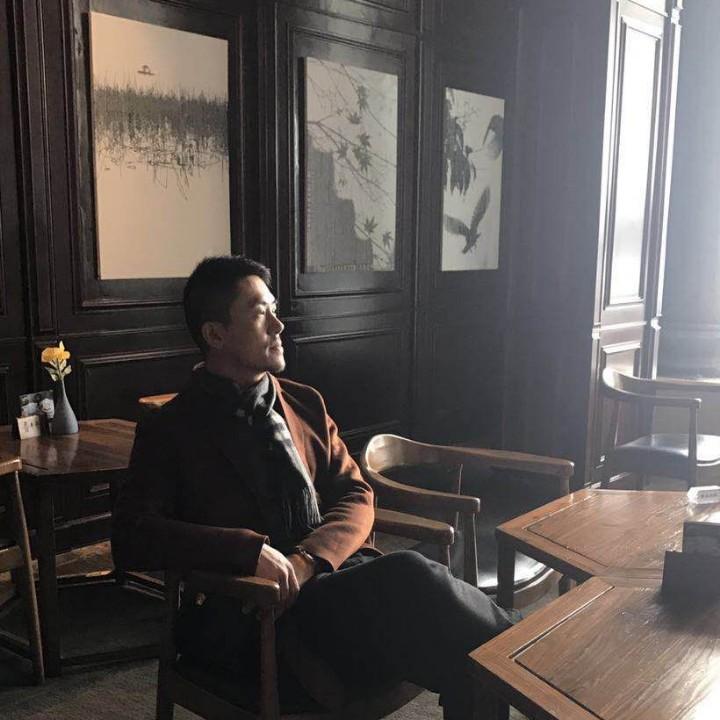 个旧市思圆茶行