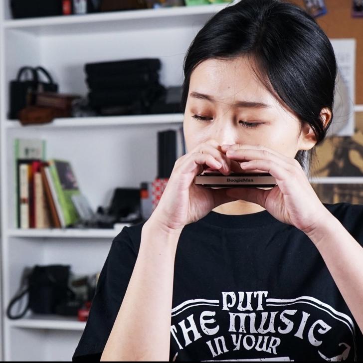 吹口琴的小园园@抖音