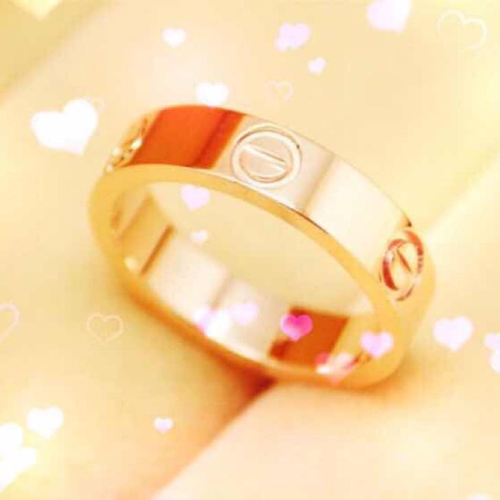 莹莹305