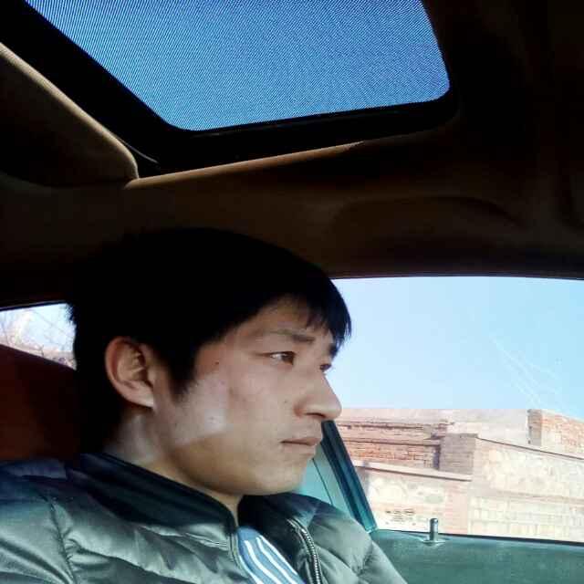 某小帅_