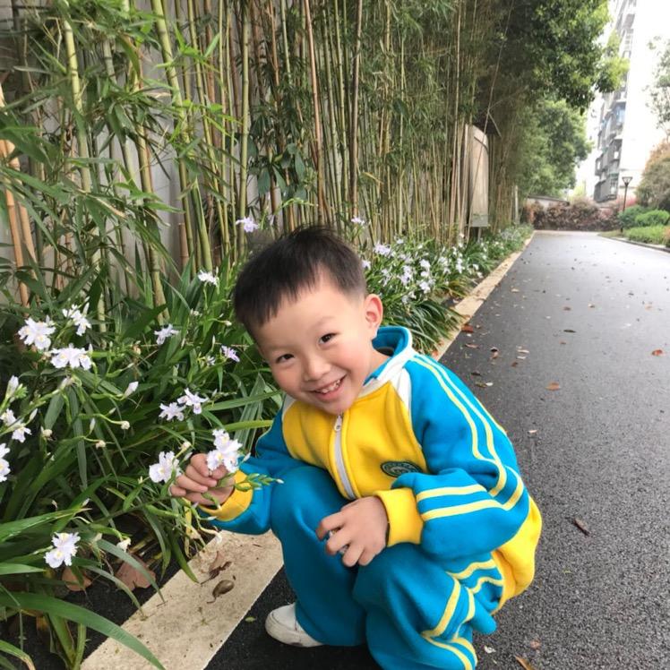 小黄
