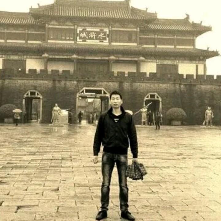 周小毛卤味·爱琴湾