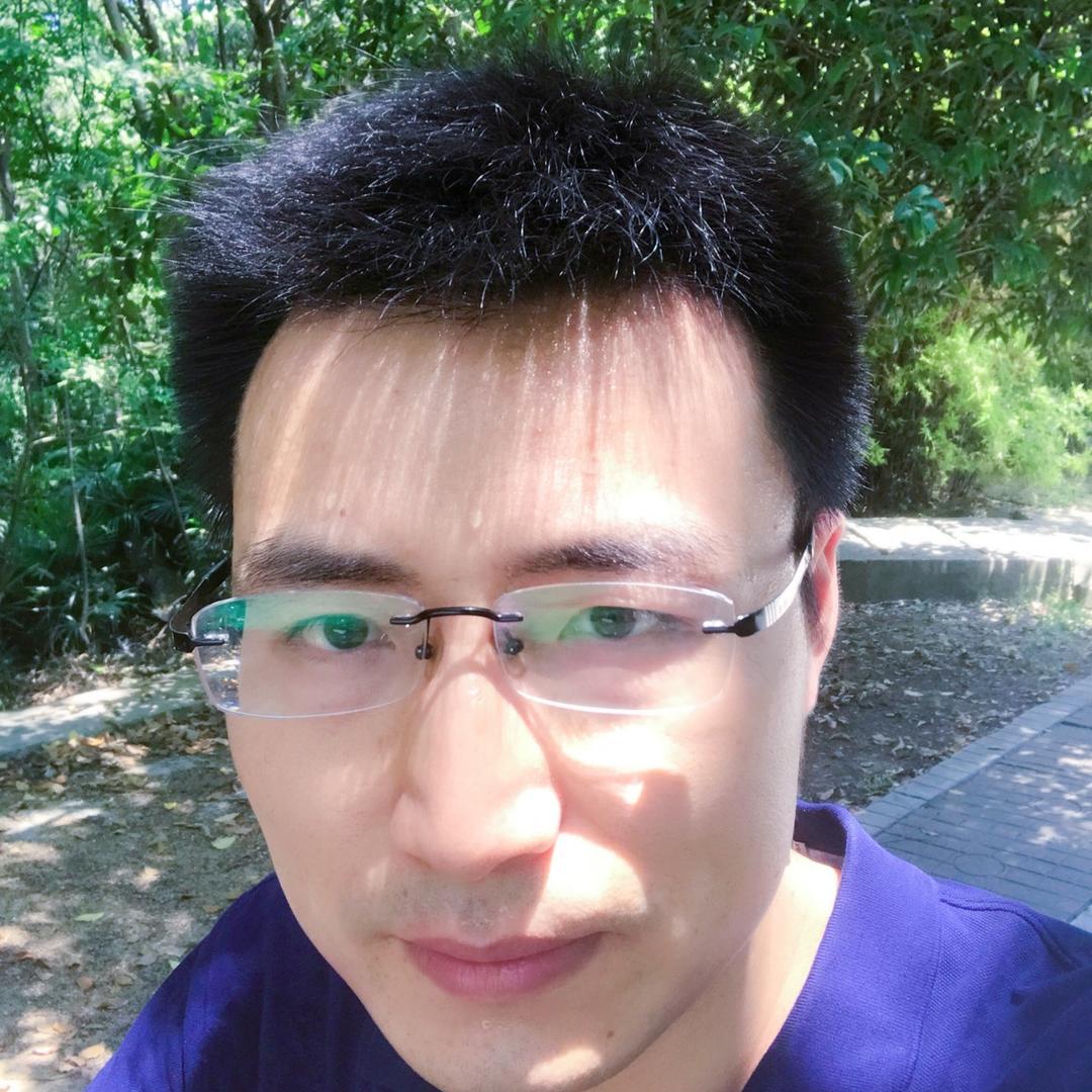 老温（阿信爸爸）