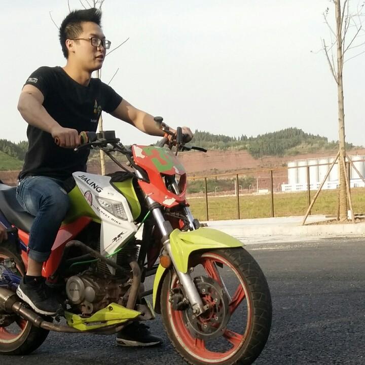 一力壳拽波两个包