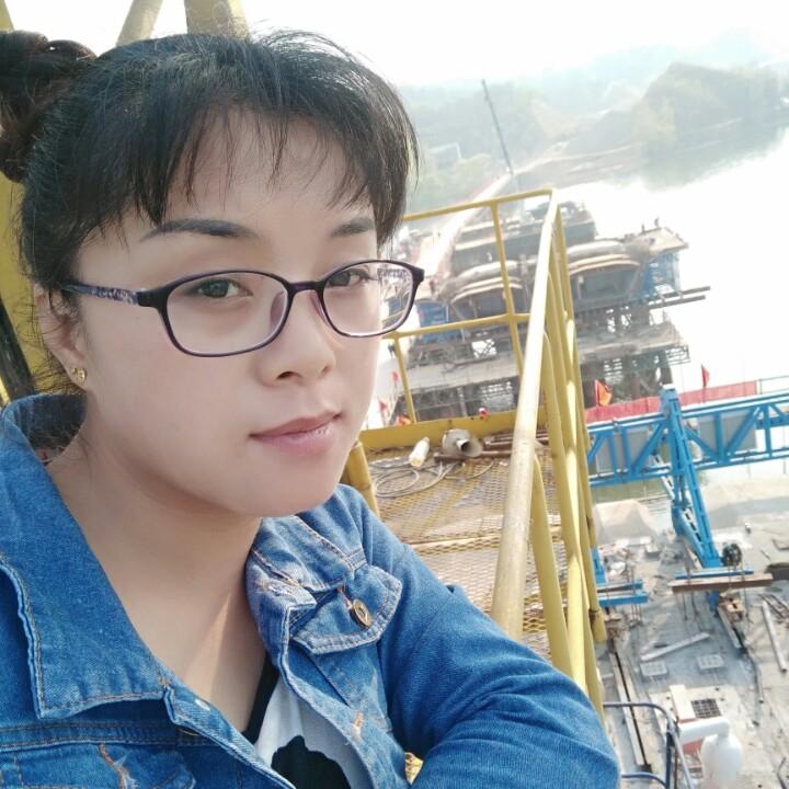 塔吊司机小金姐