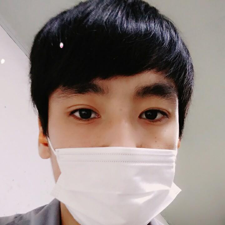 天高云淡