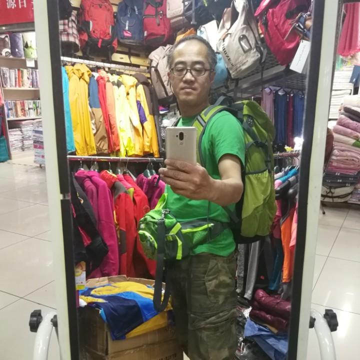 铁东区敏龙服装店