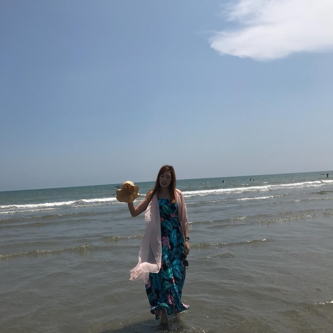 莉莉