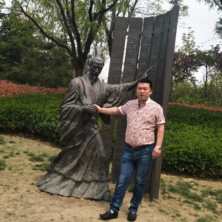*赵伟强*