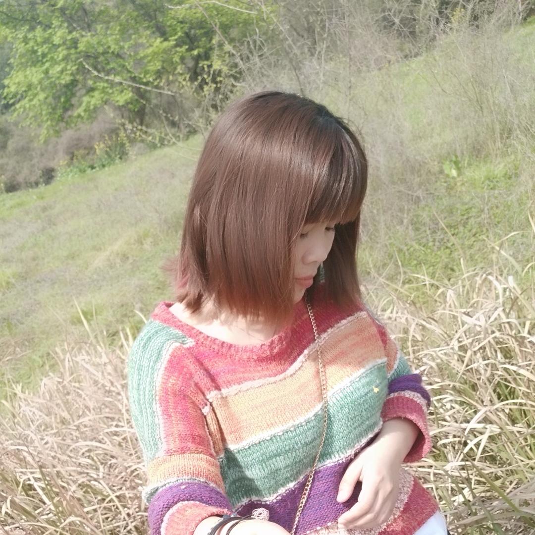 周周有「💰🌸」