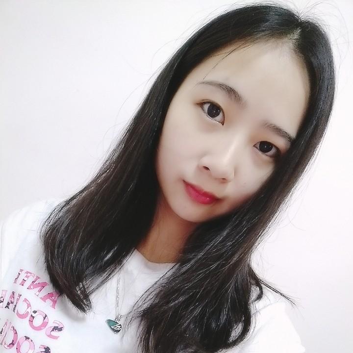A 小芬