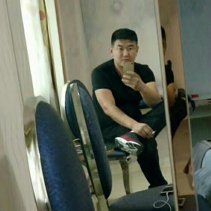 辉 总