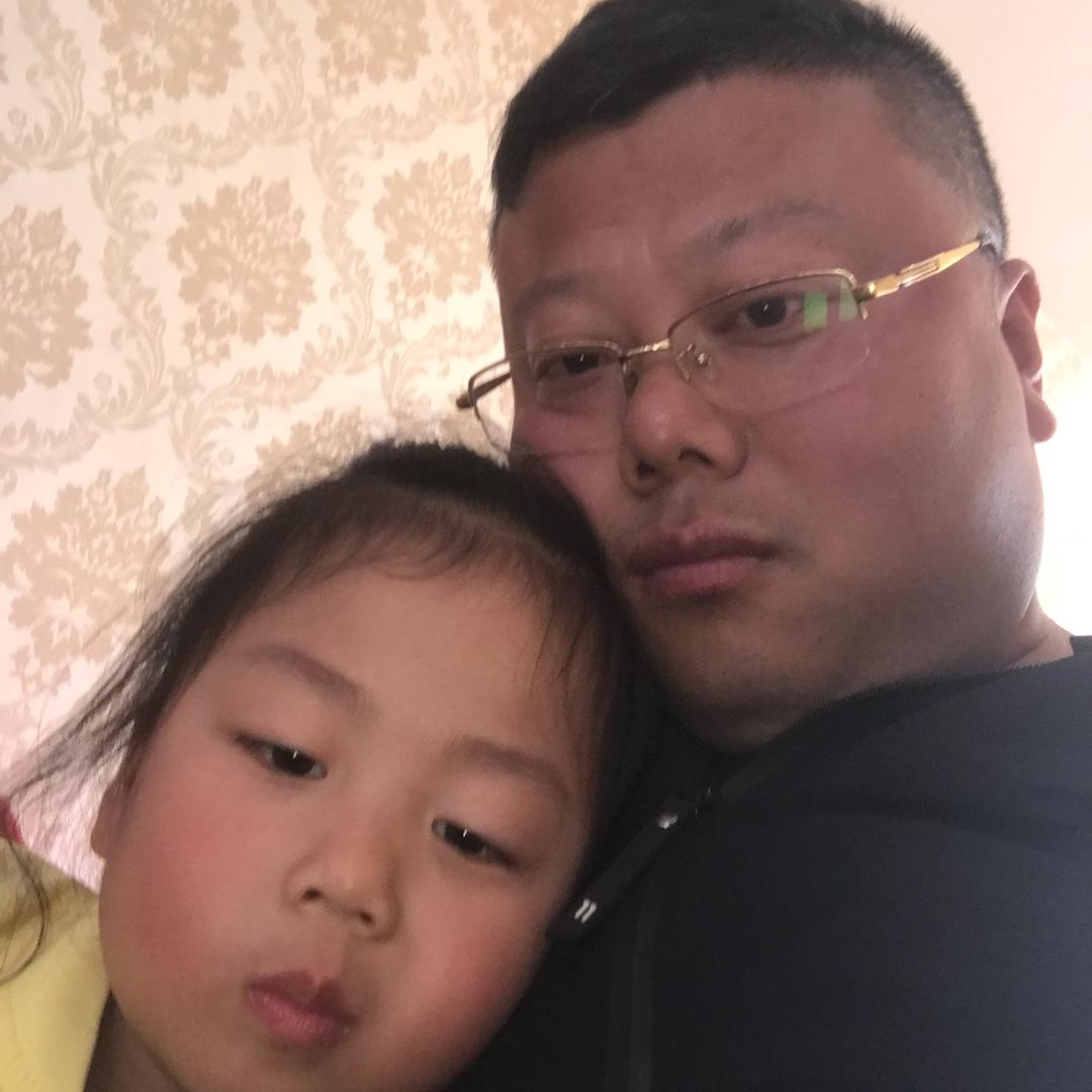 怀揣理想；举足轻重