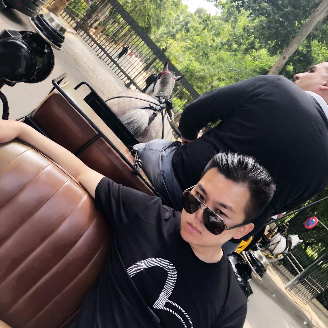赵天奕